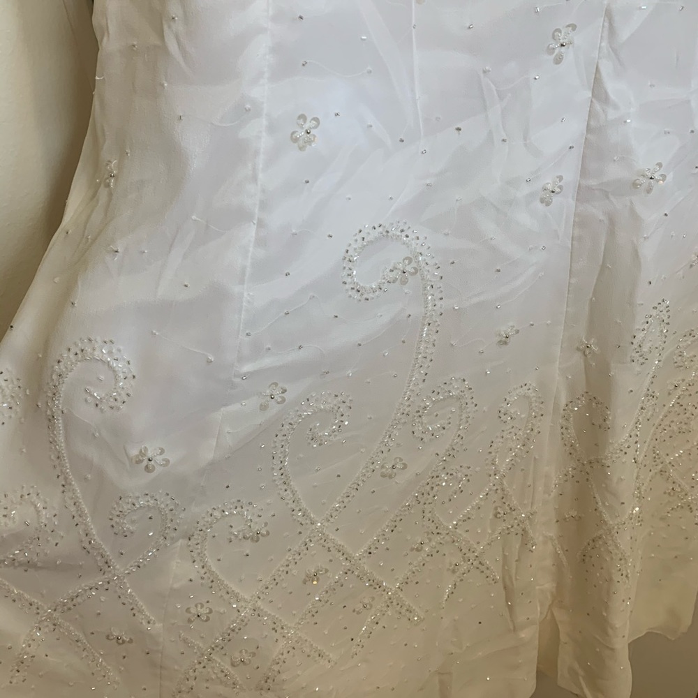 Tiffany Designs Formal Dress - prom or wedding - Picture 6 of 10